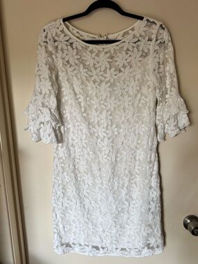 Jessica Howard White Floral Lace dress